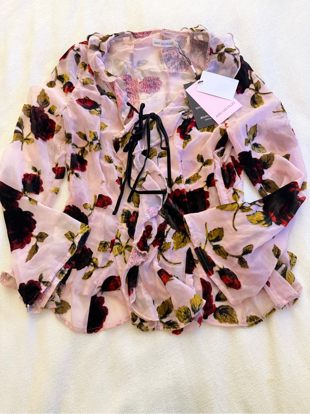 Avec Les Filles Burnout Velvet Floral Ruffle Blouse Pink Size S NWT - Picture 7 of 9